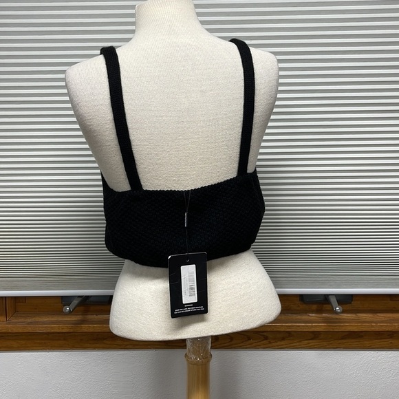 PrettyLittleThing NWT Black Knit Elasticated Hem Crop Top Size 14 - Picture 6 of 11